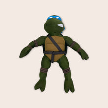 Load image into Gallery viewer, (2003) Teenage Mutant Ninja Turtles 'TMNT' Leonardo 11” Soft Plush Toy Playmates