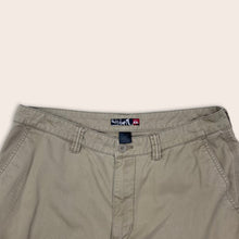 Load image into Gallery viewer, Quiksilver Embroidered Cargo Shorts - 33”