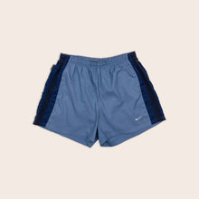 Load image into Gallery viewer, Nike Sports Shorts - M