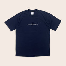 Load image into Gallery viewer, Oakley Spell Out Embroidered Centre Logo T-Shirt - M