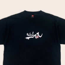 Load image into Gallery viewer, Quiksilver ‘Basic Tee’ Graffiti Centre Logo Graphic T-Shirt - L/XL