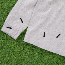 Load image into Gallery viewer, (2000) Nike Small Centre Swoosh Embroidered Grey Long Sleeve T-Shirt - L