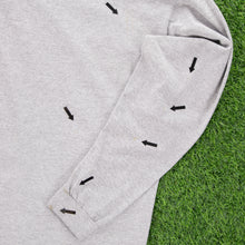 Load image into Gallery viewer, (2000) Nike Small Centre Swoosh Embroidered Grey Long Sleeve T-Shirt - L