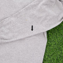 Load image into Gallery viewer, (2000) Nike Small Centre Swoosh Embroidered Grey Long Sleeve T-Shirt - L