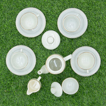 Load image into Gallery viewer, 1989 Tom & Jerry Playmakers Pottery Ceramic Coffee & Tea Set