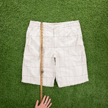 Load image into Gallery viewer, (2010) Nike Athletic Dept Small Swoosh Embroidered Pocket Logo Checked Beige Shorts - L (32/34”)