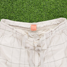 Load image into Gallery viewer, (2010) Nike Athletic Dept Small Swoosh Embroidered Pocket Logo Checked Beige Shorts - L (32/34”)