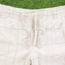 Load image into Gallery viewer, (2010) Nike Athletic Dept Small Swoosh Embroidered Pocket Logo Checked Beige Shorts - L (32/34”)