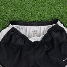 Load image into Gallery viewer, (2007) Women’s Nike Dri-Fit 10//2 Running Black Sports Shorts - L (14-16)