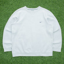 Load image into Gallery viewer, 2003 Nike Small Swoosh Embroidered Logo Boxy Crewneck Pale Blue Sweatshirt - L/XL