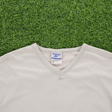 Load image into Gallery viewer, Reebok Centre Logo Graphic V-Neck Grey T-Shirt - M/L
