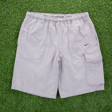 Load image into Gallery viewer, (2006) Nike Small Swoosh Embroidered Pocket Grey Cargo Shorts - M (30-33”)