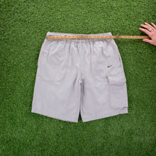 Load image into Gallery viewer, (2006) Nike Small Swoosh Embroidered Pocket Grey Cargo Shorts - M (30-33”)