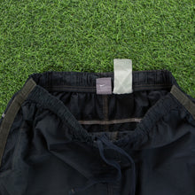 Load image into Gallery viewer, (2006) Nike Randall’s Island Downing Stadium Small Swoosh Embroidered Dark Green Brown Cargo Shorts - L (32-36”)