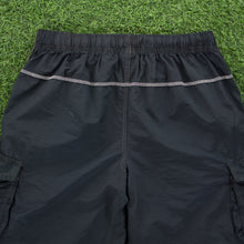 Load image into Gallery viewer, (2006) Nike Randall’s Island Downing Stadium Small Swoosh Embroidered Dark Green Brown Cargo Shorts - L (32-36”)