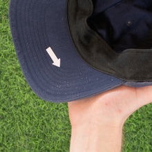 Load image into Gallery viewer, (2005) Nike Heritage ‘86 Metal Swoosh Navy Metallic 6 Panel Cap - One Size