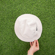 Load image into Gallery viewer, (2001) Nike Small Swoosh Embroidered White Black Bucket Hat - One Size (M)