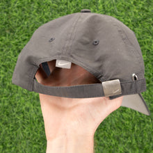 Load image into Gallery viewer, (2007) Nike Heritage ‘86 Metal Swoosh Grey Metallic 6 Panel Cap - One Size
