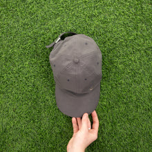Load image into Gallery viewer, (2007) Nike Heritage ‘86 Metal Swoosh Grey Metallic 6 Panel Cap - One Size