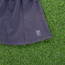 Load image into Gallery viewer, (2000) Women’s Nike Tennis Court Embroidered Logo Navy Sports Skirt - L (12-14)