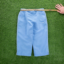 Load image into Gallery viewer, Women’s Reebok Small Spell Out Embroidered Pocket Piping Light Blue 3/4 Length Shorts - M (10-12)