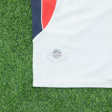 Load image into Gallery viewer, 1995 1997 England Gascoigne 8 Home Football Shirt Size XL Euro 1996 Genuine Original (Copy 9)