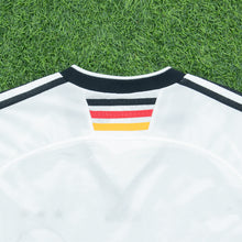 Load image into Gallery viewer, 1995 1997 England Gascoigne 8 Home Football Shirt Size XL Euro 1996 Genuine Original (Copy 10)