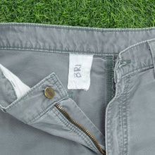 Load image into Gallery viewer, Carhartt Carpenter Workwear Canvas Grey Shorts - 30”