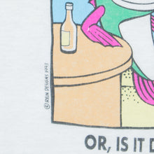 Load image into Gallery viewer, (1993) Drink Like A Fish Rein Designs ‘To Be A Great Fisherman You Have To Think Like A Fish, Or, Is It Drink Like A Fish?’ Screen Stars Joke Graphic Single Stitch T-Shirt - M/L
