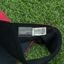 Load image into Gallery viewer, 2003 Nike Dri-Fit Small Swoosh Embroidered Two Tone Red Elastic Fitted Visor Cap - One Size