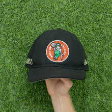 Load image into Gallery viewer, 2008 Boston Celtics NBA Finals Champions 17th Title Commemorative New Era Hardwood Classics 9Fifty Collectible Two Tone 6-Panel Snapback Cap - One Size
