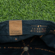 Load image into Gallery viewer, Boston Red Sox MLB ‘47 Forty Seven Two Tone 6-Panel Flexfit Fitted Baseball Cap - One Size (M/L)