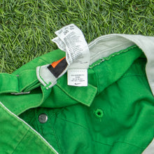 Load image into Gallery viewer, Nike Small Swoosh Embroidered Green 6-Panel Snapback Cap - One Size