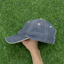 Load image into Gallery viewer, New York Yankees Embroidered Reverse Contrast Stitch New Era MLB 6-Panel Cap - One Size