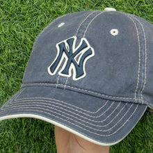 Load image into Gallery viewer, New York Yankees Embroidered Reverse Contrast Stitch New Era MLB 6-Panel Cap - One Size