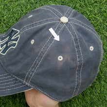 Load image into Gallery viewer, New York Yankees Embroidered Reverse Contrast Stitch New Era MLB 6-Panel Cap - One Size