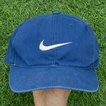 Load image into Gallery viewer, 1997 Nike Swoosh Embroidered Navy Two Tone 6-Panel Snapback Cap - One Size
