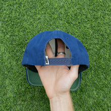Load image into Gallery viewer, 1997 Nike Swoosh Embroidered Navy Two Tone 6-Panel Snapback Cap - One Size