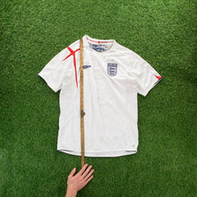 Load image into Gallery viewer, 2005/07 England Umbro Home Football Shirt - M