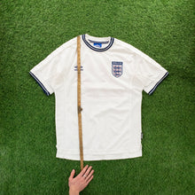 Load image into Gallery viewer, 1999/01 England Umbro Home Football Shirt - L