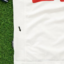 Load image into Gallery viewer, 1999/01 England Umbro Home Football Shirt - L