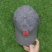 Load image into Gallery viewer, Boston Red Sox Embroidered MLB 6-Panel Baseball Cap - One Size