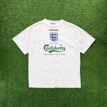 Load image into Gallery viewer, (1996) England Umbro Carlsberg Promotional Graphic Football T-Shirt - XL/XXL