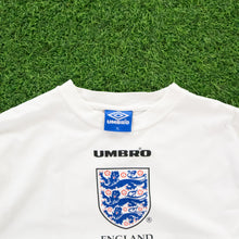 Load image into Gallery viewer, (1996) England Umbro Carlsberg Promotional Graphic Football T-Shirt - XL/XXL