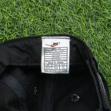 Load image into Gallery viewer, 1995 Nike Town Chicago Spell Out Corduroy 6-Panel Cap - One Size