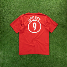 Load image into Gallery viewer, England Nike Rooney 9 Double Sided Graphic Football T-Shirt - L