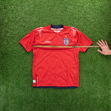 Load image into Gallery viewer, 2004/06 England Umbro Away Football Shirt - M