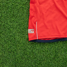 Load image into Gallery viewer, 2004/06 England Umbro Away Football Shirt - L