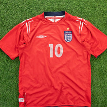 Load image into Gallery viewer, 2004/06 England Michael Owen 10 Umbro Away Football Shirt - L