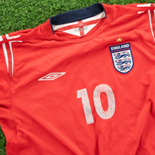 Load image into Gallery viewer, 2004/06 England Michael Owen 10 Umbro Away Football Shirt - L